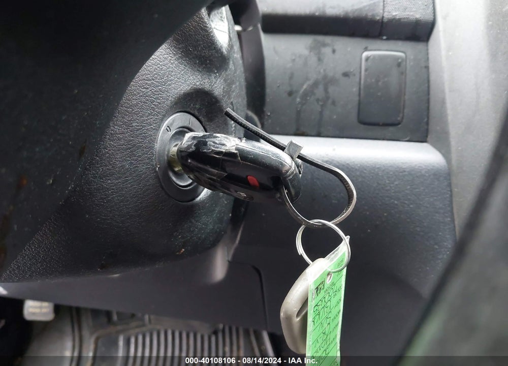 2010 HONDA CR-V LX VIN: 3CZRE3H32AG700635