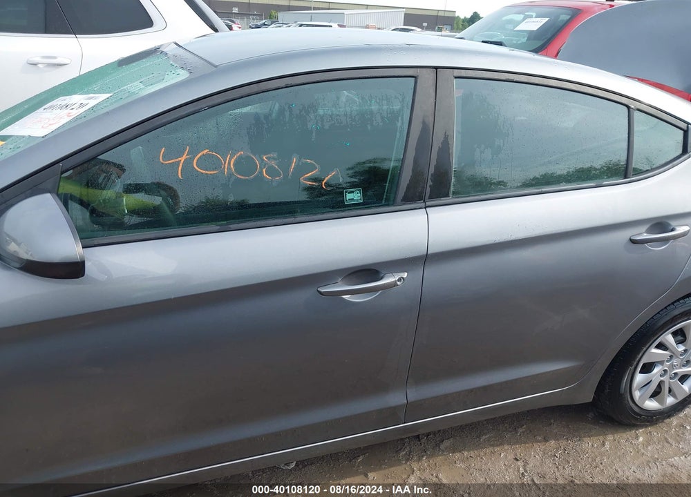 2018 HYUNDAI ELANTRA SE VIN: KMHD74LF6JU452836