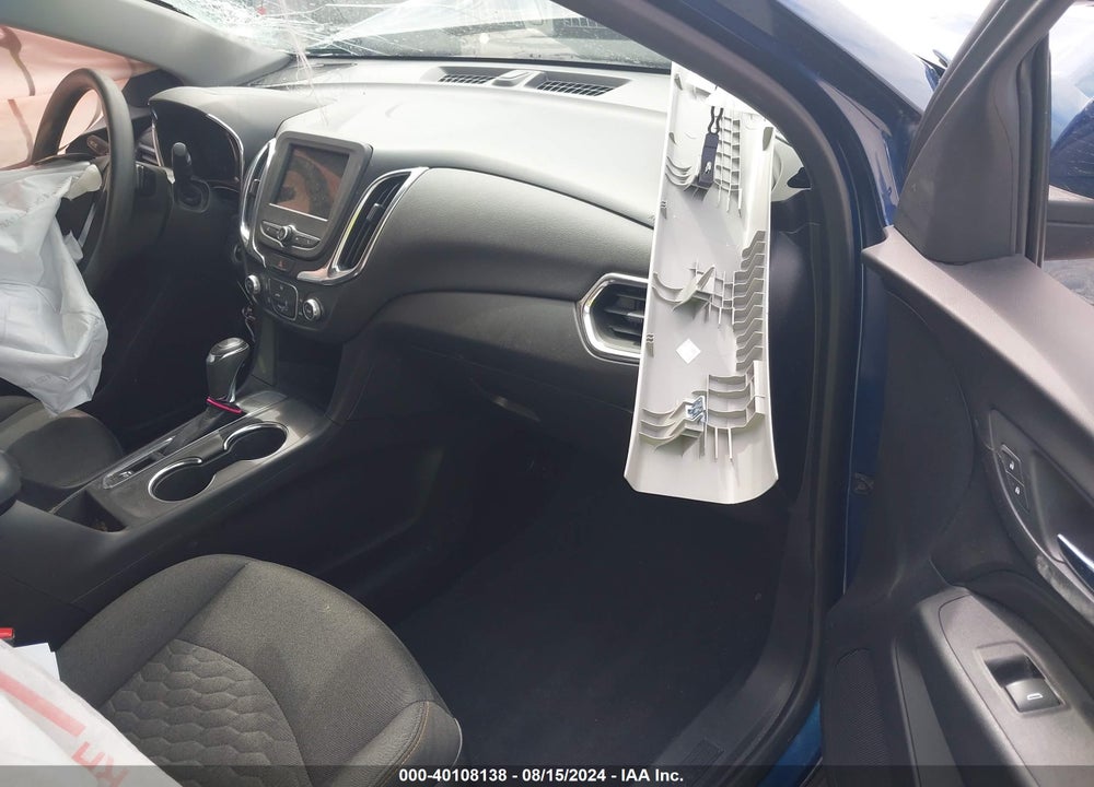 2019 CHEVROLET EQUINOX LT VIN: 2GNAXKEV7K6226151