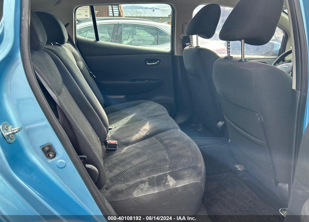 2015 NISSAN LEAF SV VIN: 1N4AZ0CP2FC326074