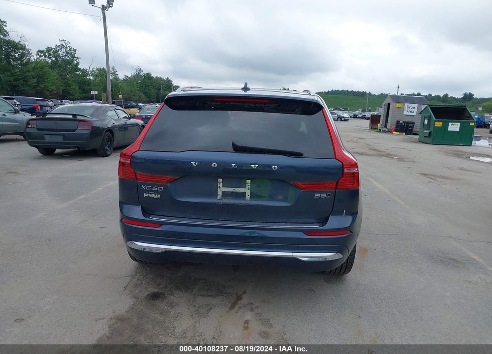 2023 VOLVO XC60 B5 PLUS BRIGHT THEME VIN: YV4L12RN0P1198245