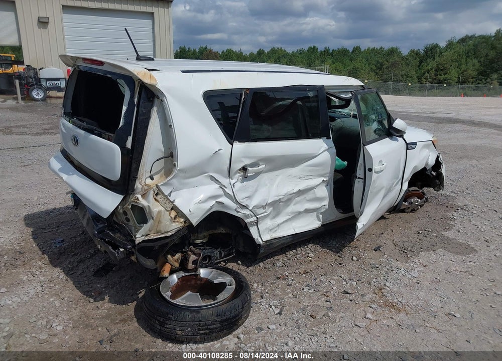 2015 KIA SOUL VIN: KNDJN2A20F7121905