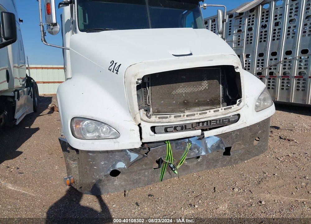 2005 FREIGHTLINER COLUMBIA 112 VIN: 1FUJF0CV85LU71743