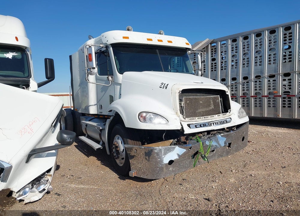 2005 FREIGHTLINER COLUMBIA 112 VIN: 1FUJF0CV85LU71743