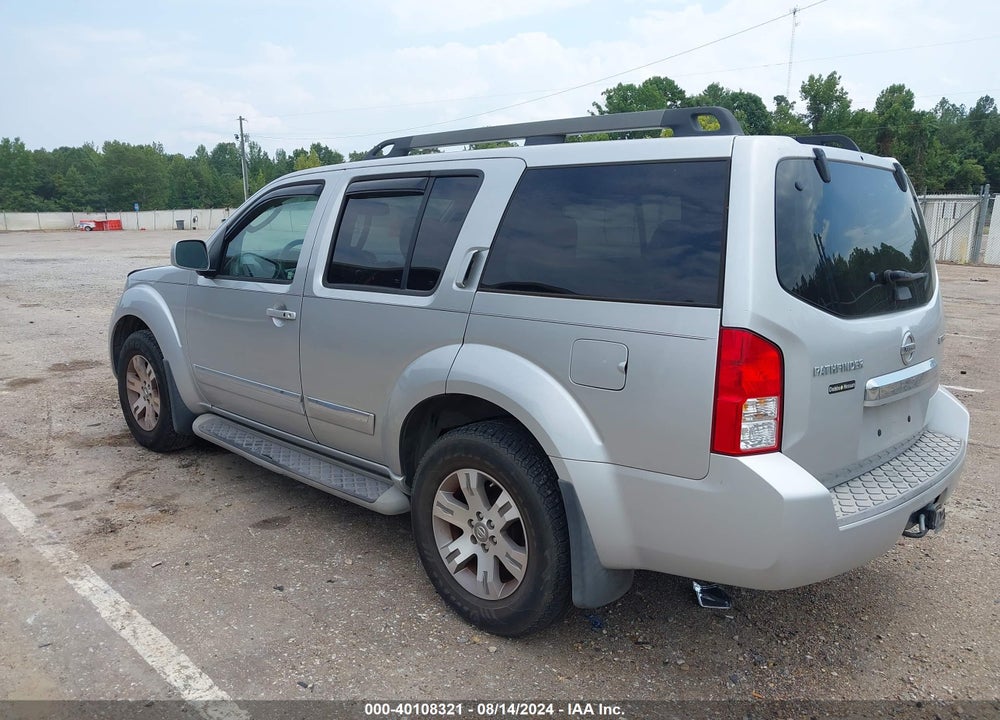 2012 NISSAN PATHFINDER SILVER VIN: 5N1AR1NNXCC617053