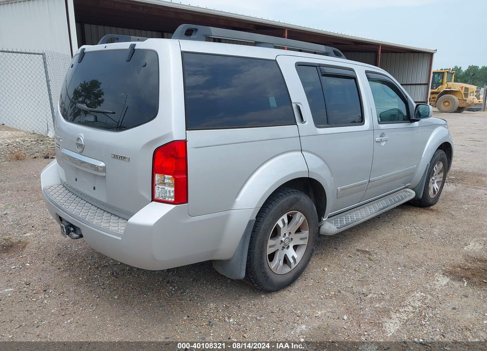 2012 NISSAN PATHFINDER SILVER VIN: 5N1AR1NNXCC617053