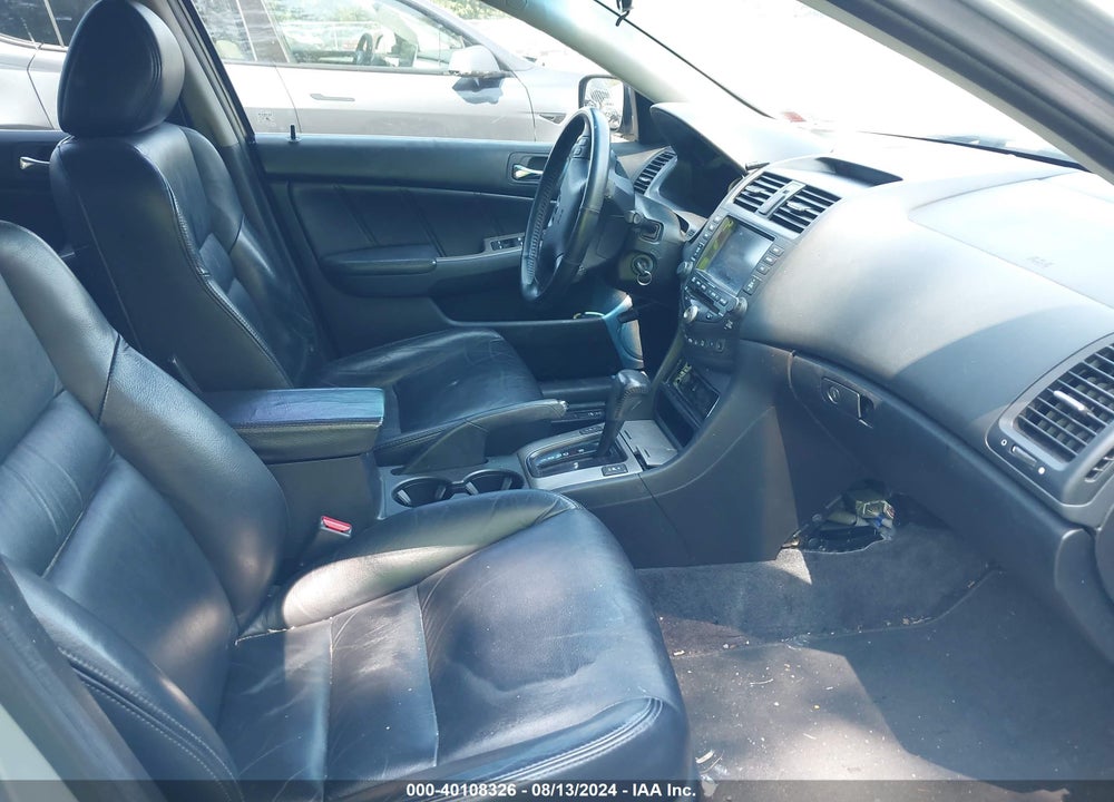 2005 HONDA ACCORD 3.0 EX VIN: 1HGCM66855A073319