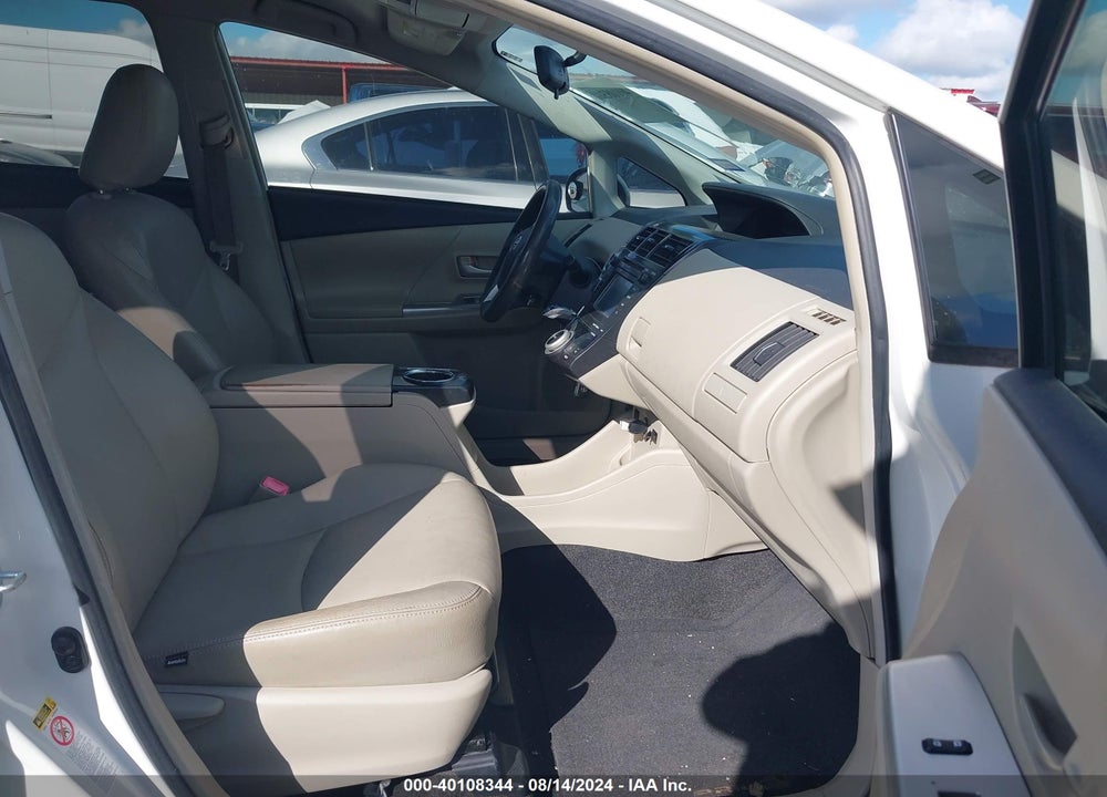 2013 TOYOTA PRIUS V THREE VIN: JTDZN3EU8D3214714