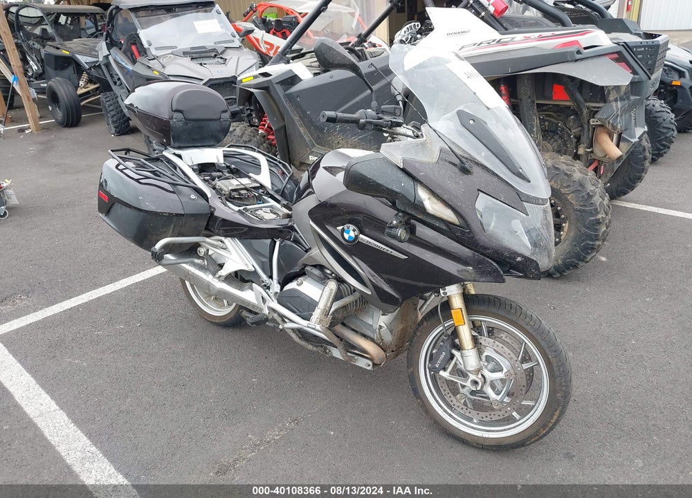 2015 BMW R1200 RT VIN: WB10A1308FZ191926