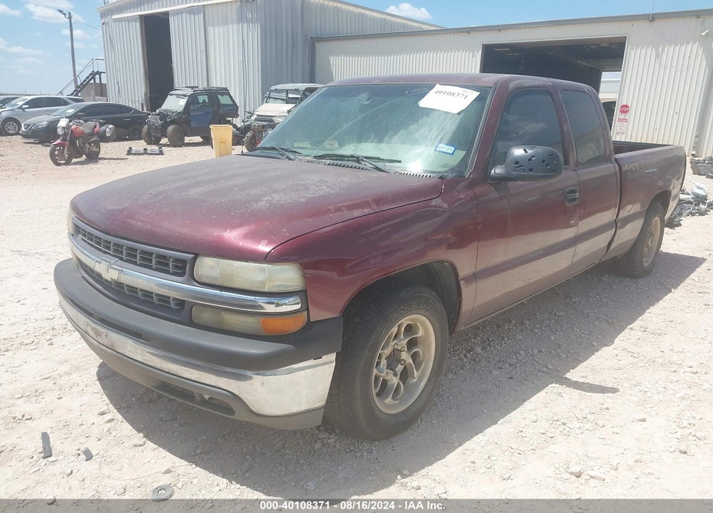 2002 CHEVROLET SILVERADO 1500 LS VIN: 2GCEC19T621155904