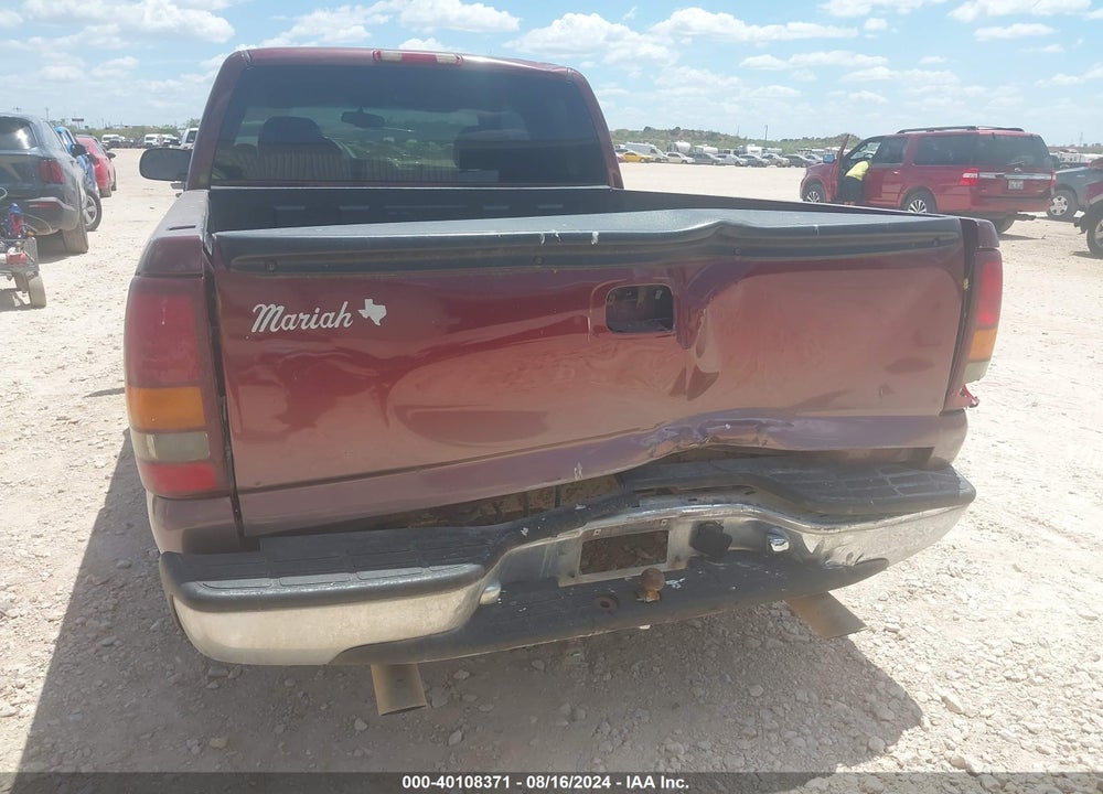 2002 CHEVROLET SILVERADO 1500 LS VIN: 2GCEC19T621155904