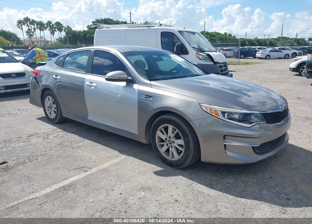 2018 KIA OPTIMA LX VIN: 5XXGT4L37JG183447