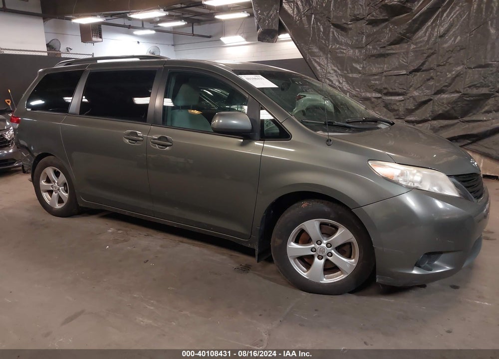 2011 TOYOTA SIENNA LE V6 VIN: 5TDKK3DC2BS151785