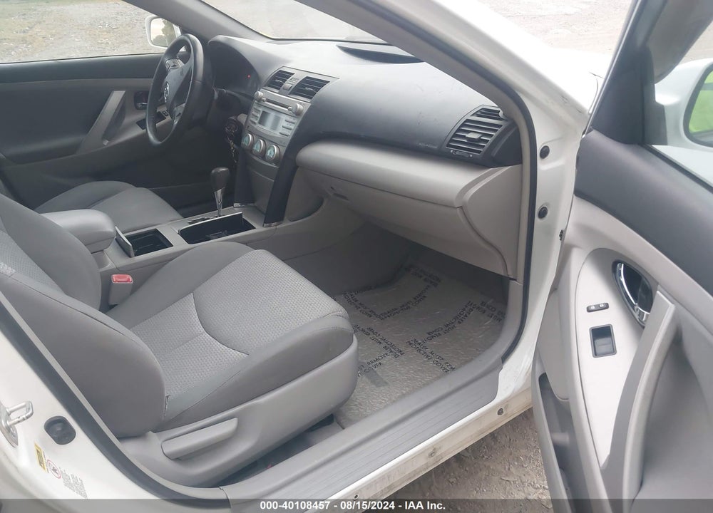2009 TOYOTA CAMRY SE VIN: 4T1BE46K99U810223