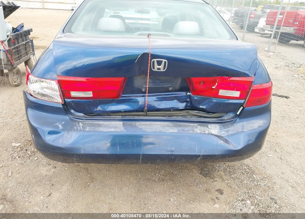 2005 HONDA ACCORD 2.4 LX VIN: 1HGCM56475A090596