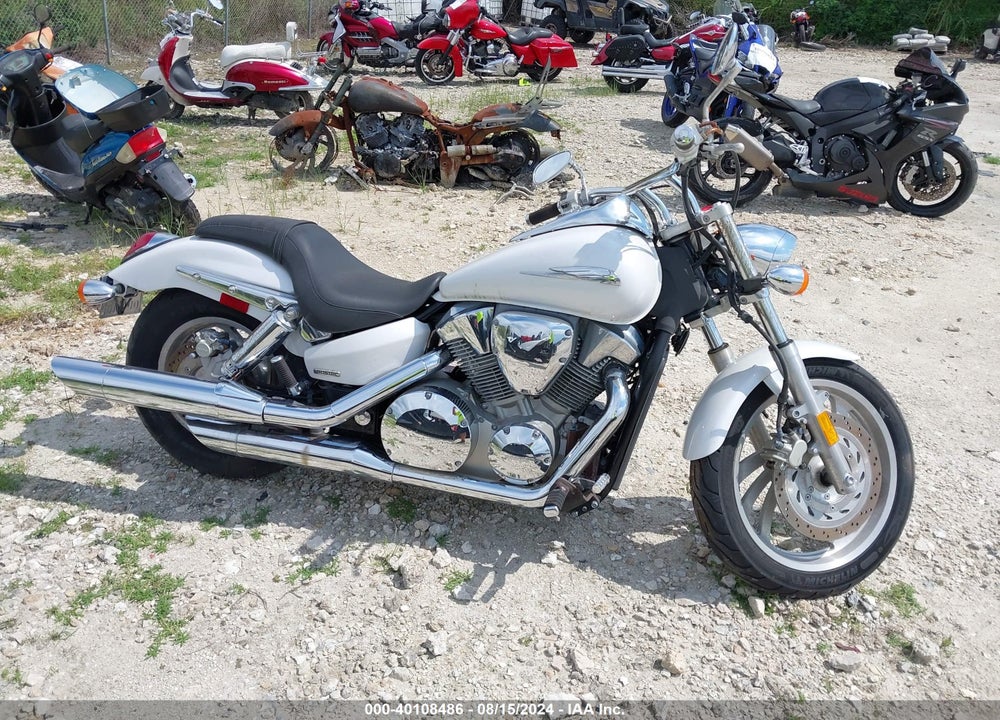 2007 HONDA VTX1300 C VIN: 1HFSC55037A306559