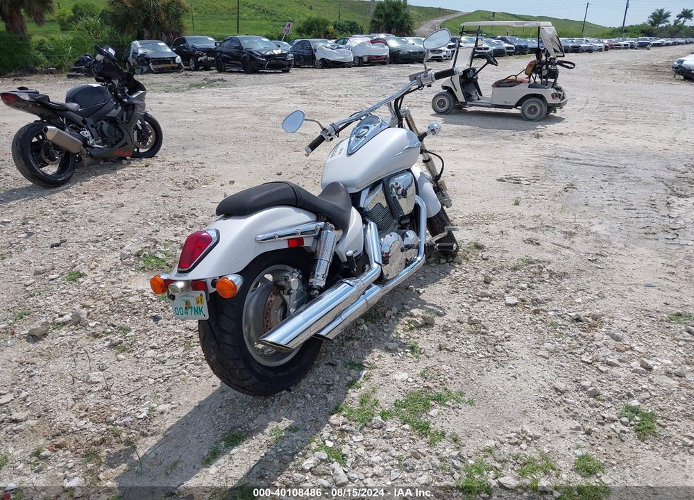 2007 HONDA VTX1300 C VIN: 1HFSC55037A306559