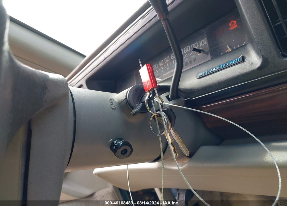1998 BUICK LESABRE VIN: 1G4HP52K2WH460826