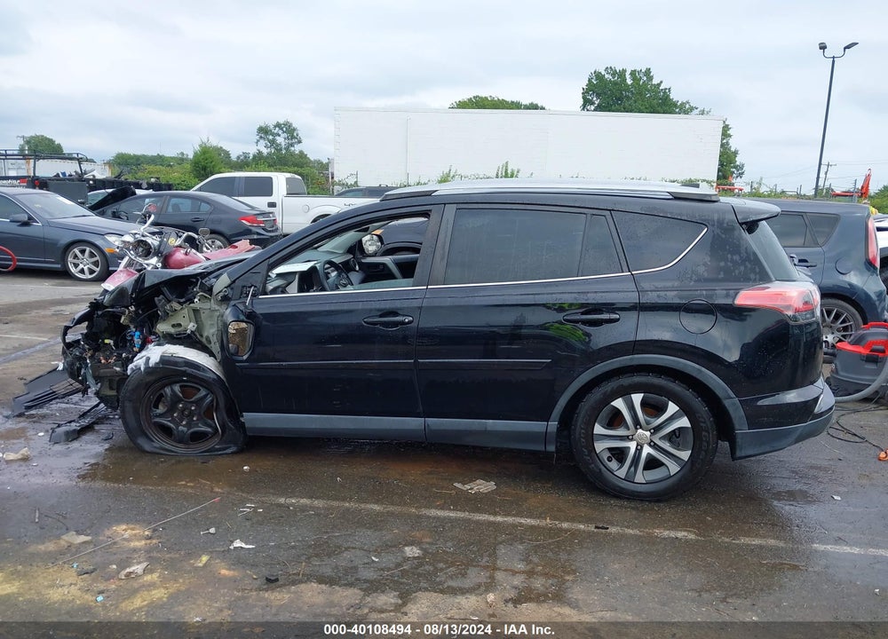 2018 TOYOTA RAV4 LE VIN: 2T3BFREV1JW857764