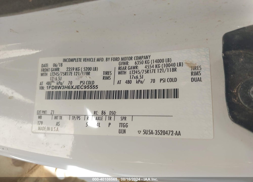 2018 FORD F-350 CHASSIS XL VIN: 1FD8W3H6XJEC95555