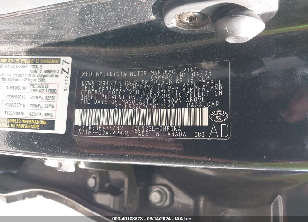 2006 TOYOTA MATRIX VIN: 2T1KR32E16C601229
