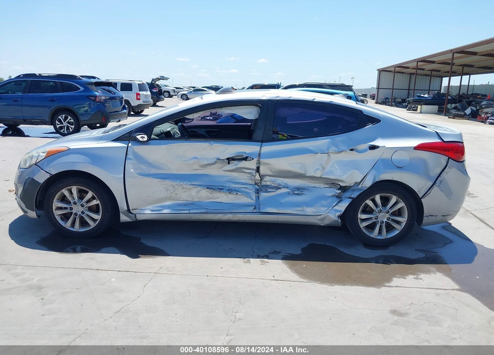 2013 HYUNDAI ELANTRA LIMITED VIN: 5NPDH4AE7DH152667