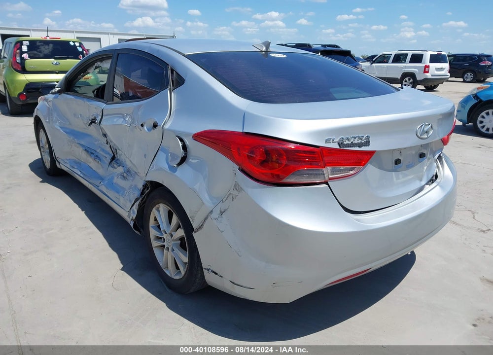 2013 HYUNDAI ELANTRA LIMITED VIN: 5NPDH4AE7DH152667