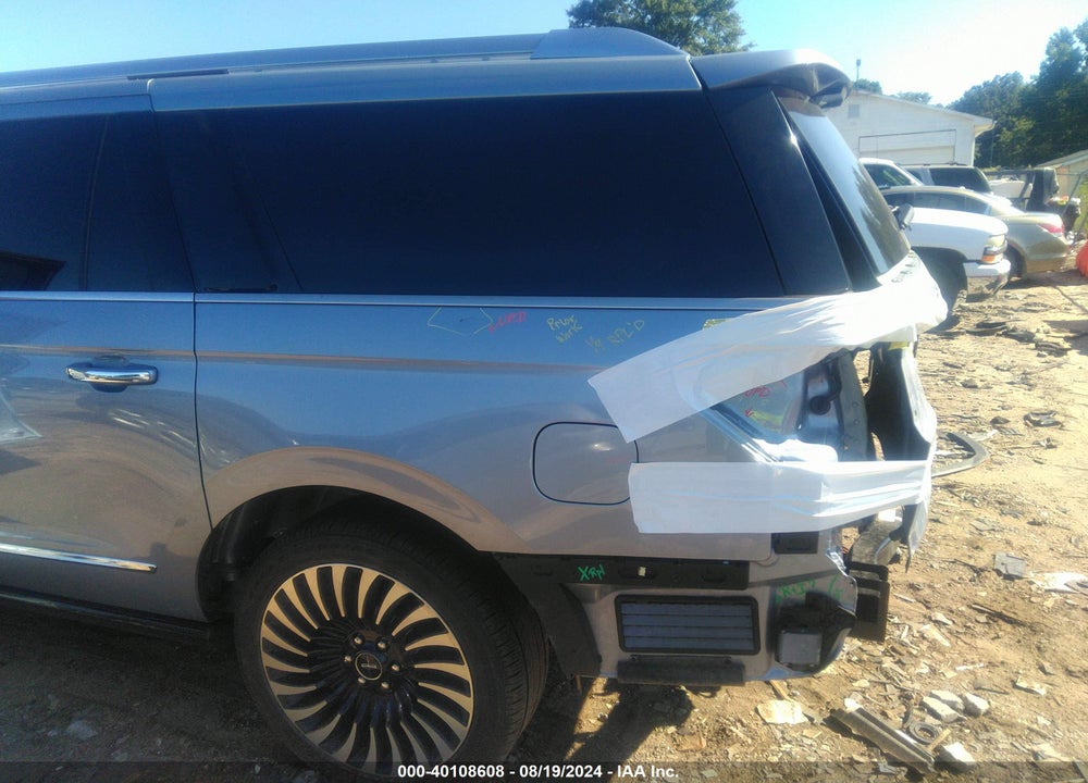 2018 LINCOLN NAVIGATOR L BLACK LABEL VIN: 5LMJJ3TT2JEL02492