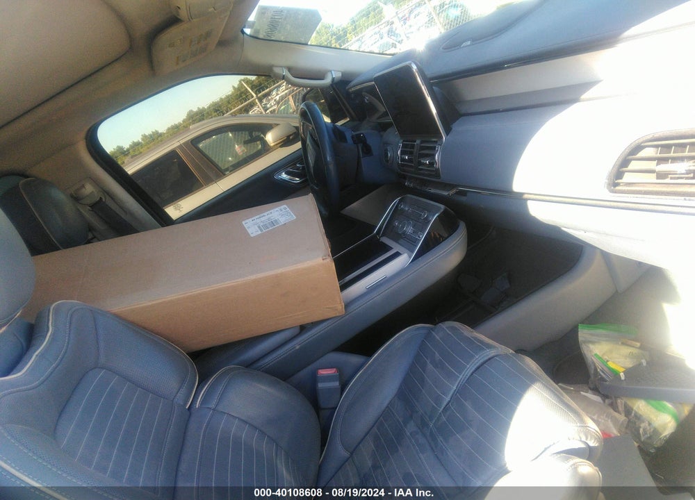 2018 LINCOLN NAVIGATOR L BLACK LABEL VIN: 5LMJJ3TT2JEL02492