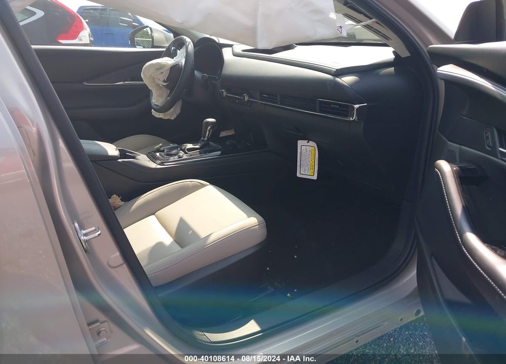2024 MAZDA CX-30 2.5 S PREFERRED PACKAGE VIN: 3MVDMBCMXRM642105