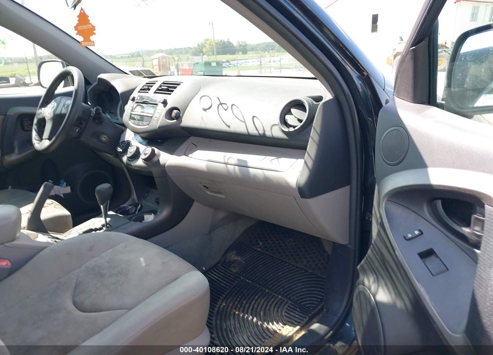 2011 TOYOTA RAV4 VIN: 2T3JF4DV2BW123216
