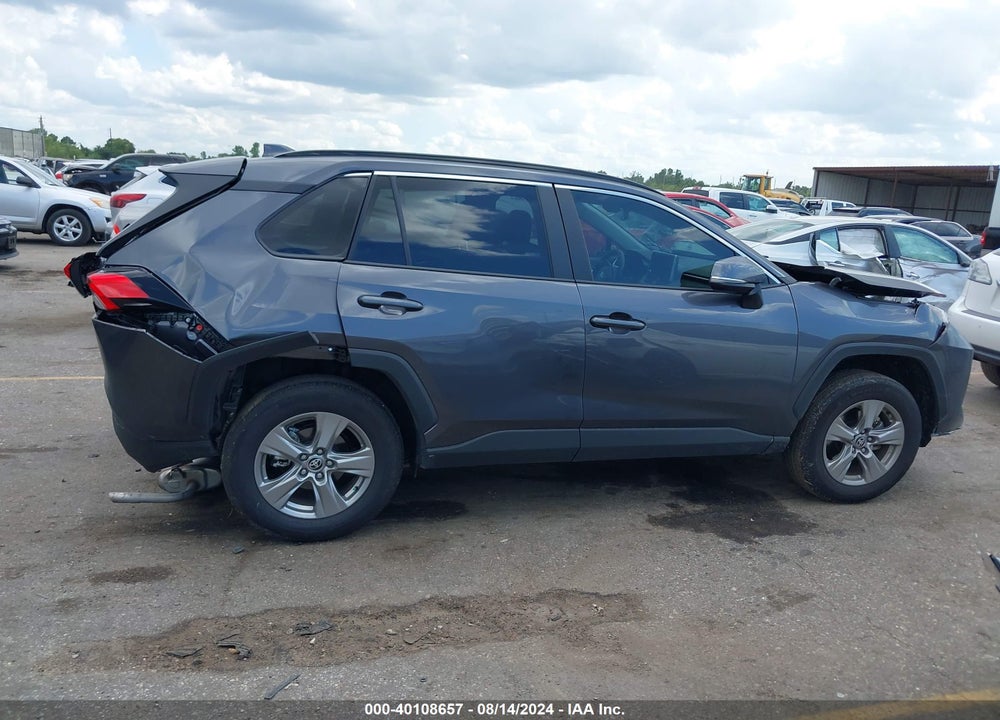 2024 TOYOTA RAV4 XLE VIN: 2T3W1RFV7RC274594