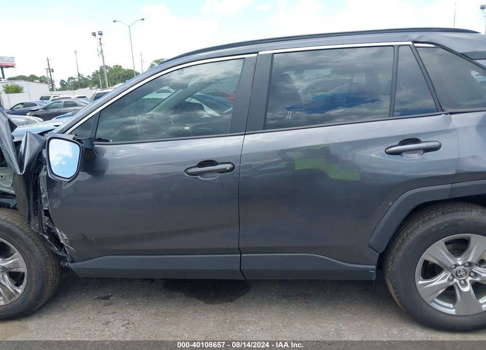 2024 TOYOTA RAV4 XLE VIN: 2T3W1RFV7RC274594