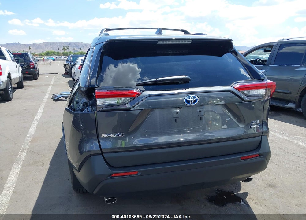 2024 TOYOTA RAV4 HYBRID XLE VIN: 2T3RWRFV2RW213358