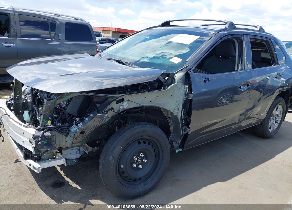 2024 TOYOTA RAV4 HYBRID XLE VIN: 2T3RWRFV2RW213358
