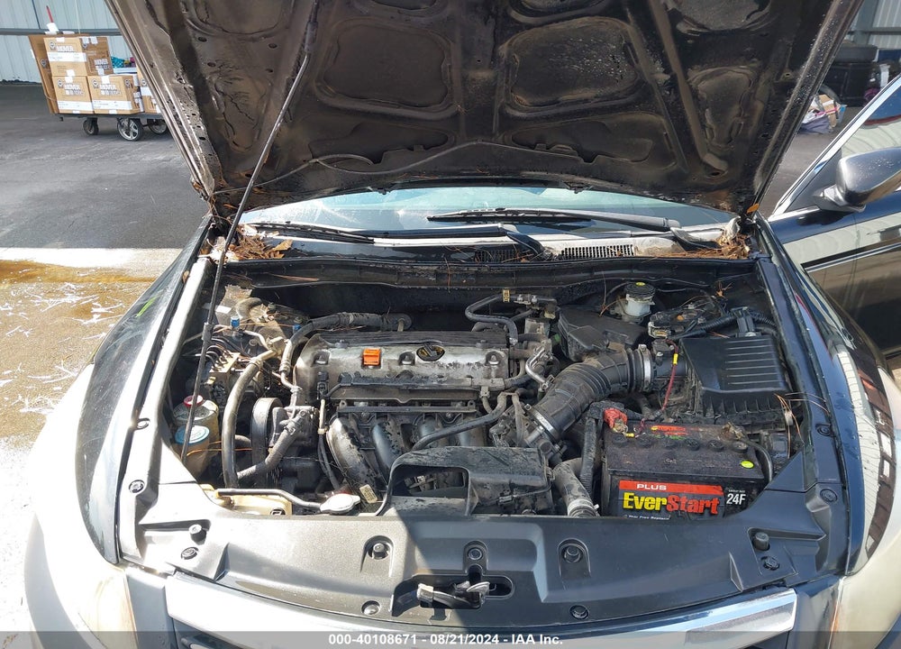 2011 HONDA ACCORD 2.4 SE VIN: 1HGCP2F6XBA108169