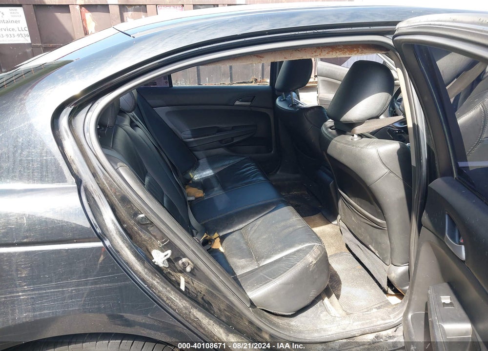 2011 HONDA ACCORD 2.4 SE VIN: 1HGCP2F6XBA108169
