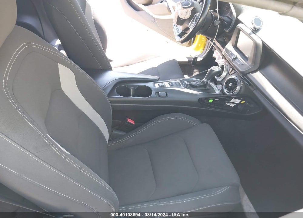 2017 CHEVROLET CAMARO 1LT VIN: 1G1FB3DS7H0146059