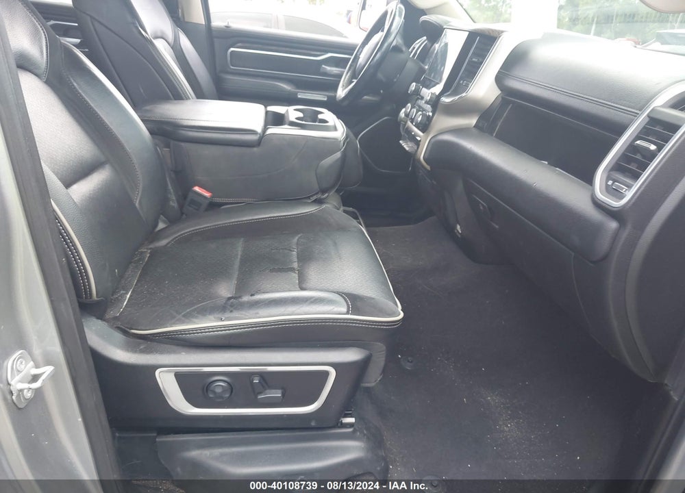 2019 RAM 1500 VIN: 1C6RRERT6KN526606