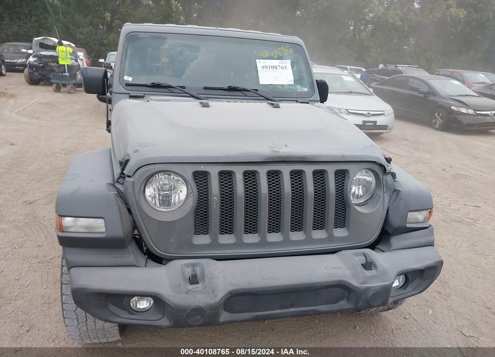 2018 JEEP WRANGLER UNLIMITED SPORT S 4X4 VIN: 1C4HJXDG7JW236532