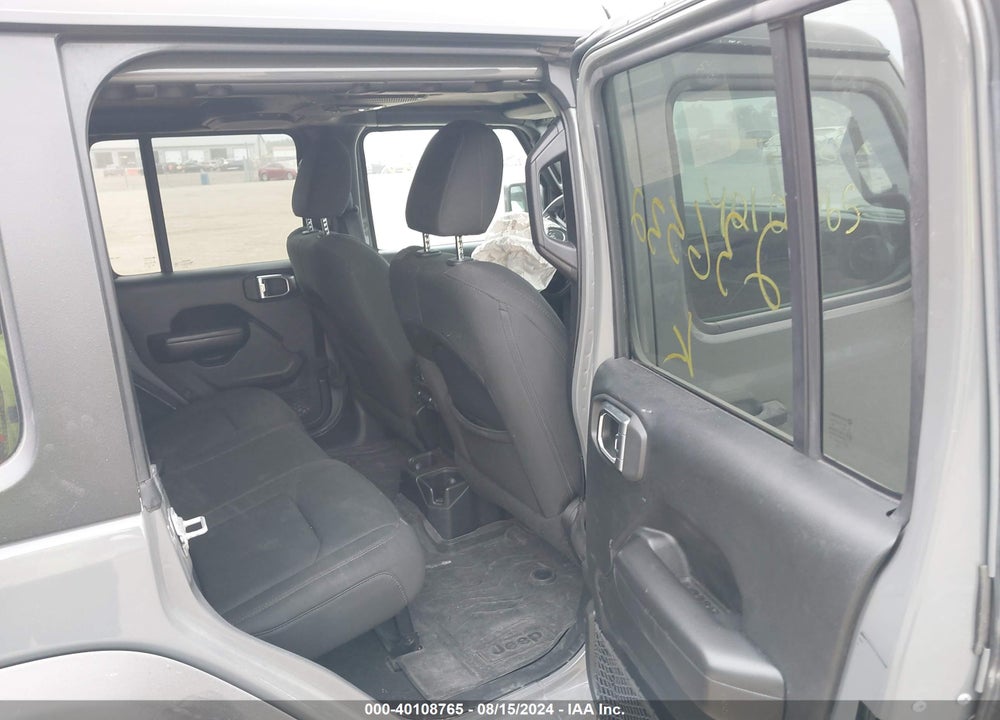 2018 JEEP WRANGLER UNLIMITED SPORT S 4X4 VIN: 1C4HJXDG7JW236532