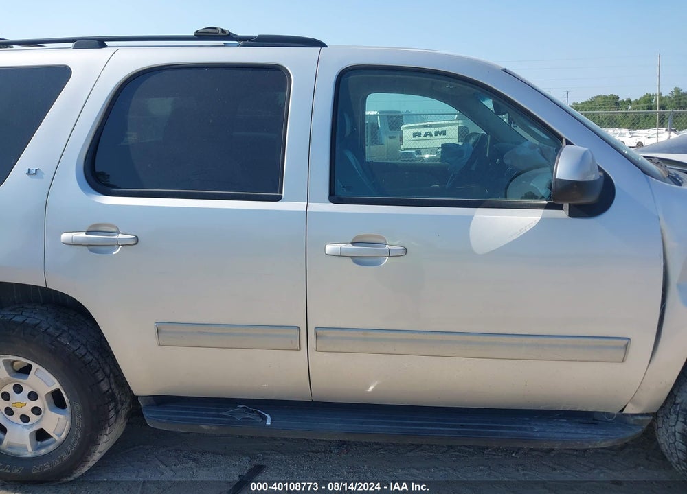 2011 CHEVROLET TAHOE LT VIN: 1GNSCBE00BR376630