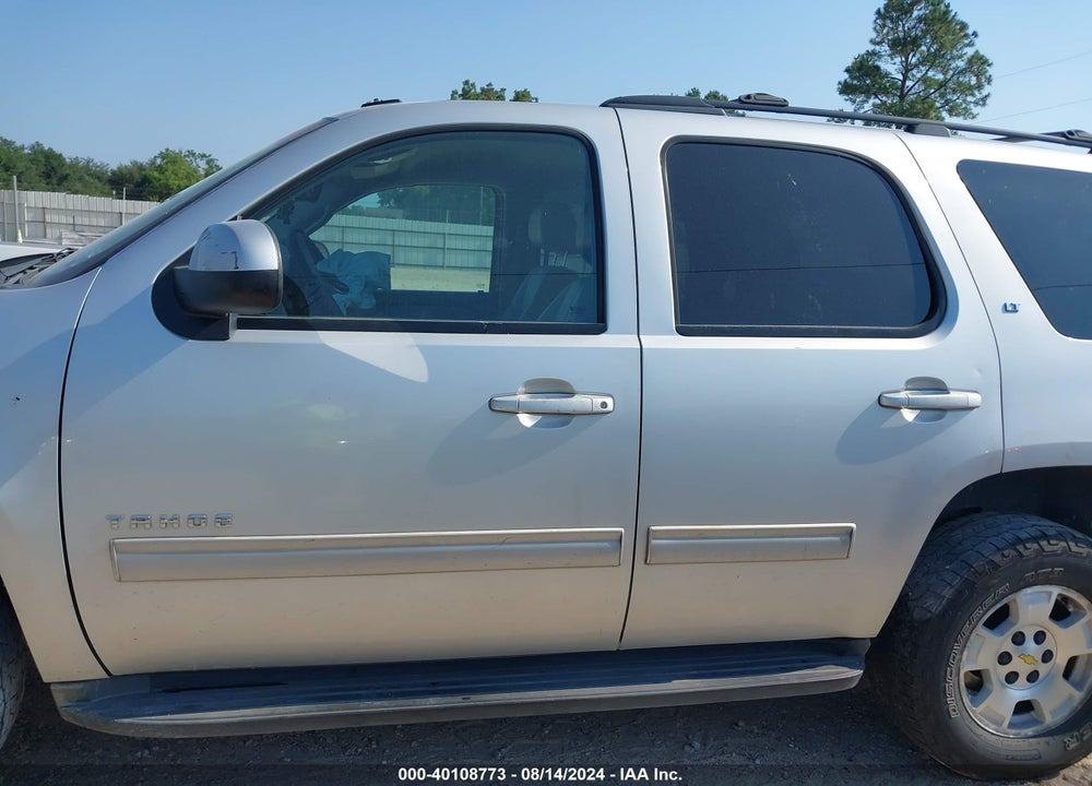 2011 CHEVROLET TAHOE LT VIN: 1GNSCBE00BR376630
