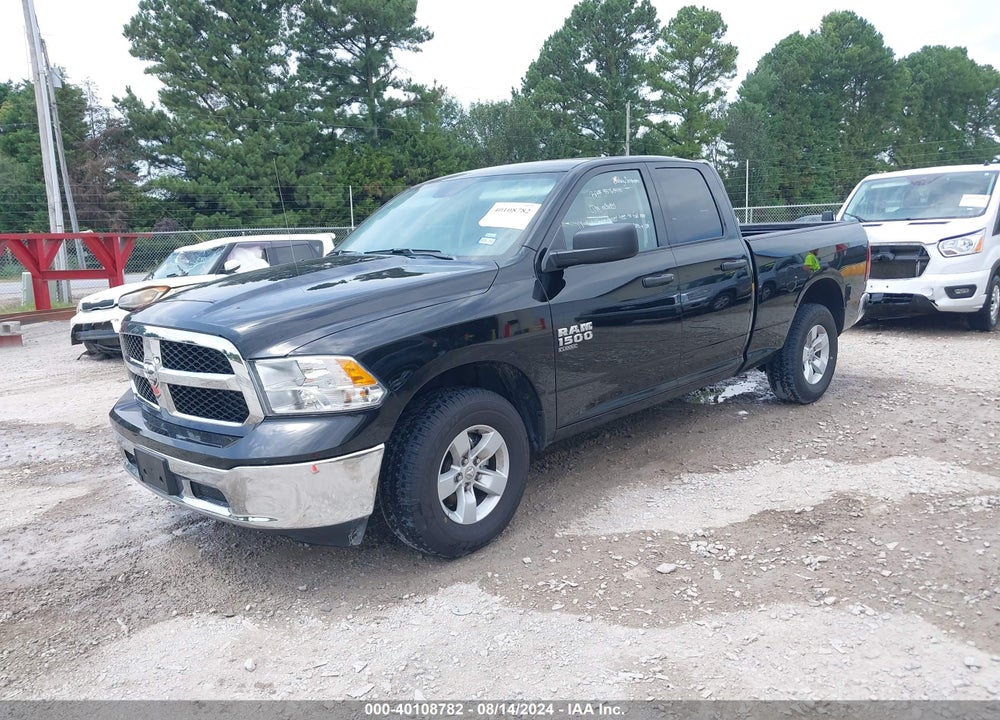 2024 RAM 1500 CLASSIC SLT QUAD CAB 4X2 6'4 BOX VIN: 1C6RR6GGXRS142268
