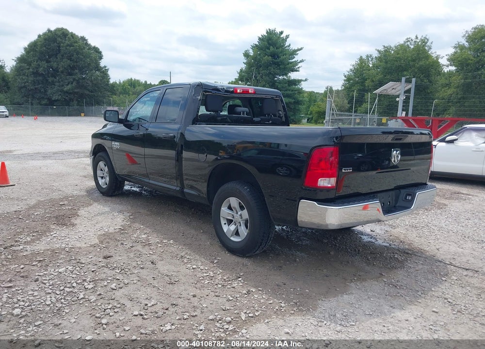 2024 RAM 1500 CLASSIC SLT QUAD CAB 4X2 6'4 BOX VIN: 1C6RR6GGXRS142268