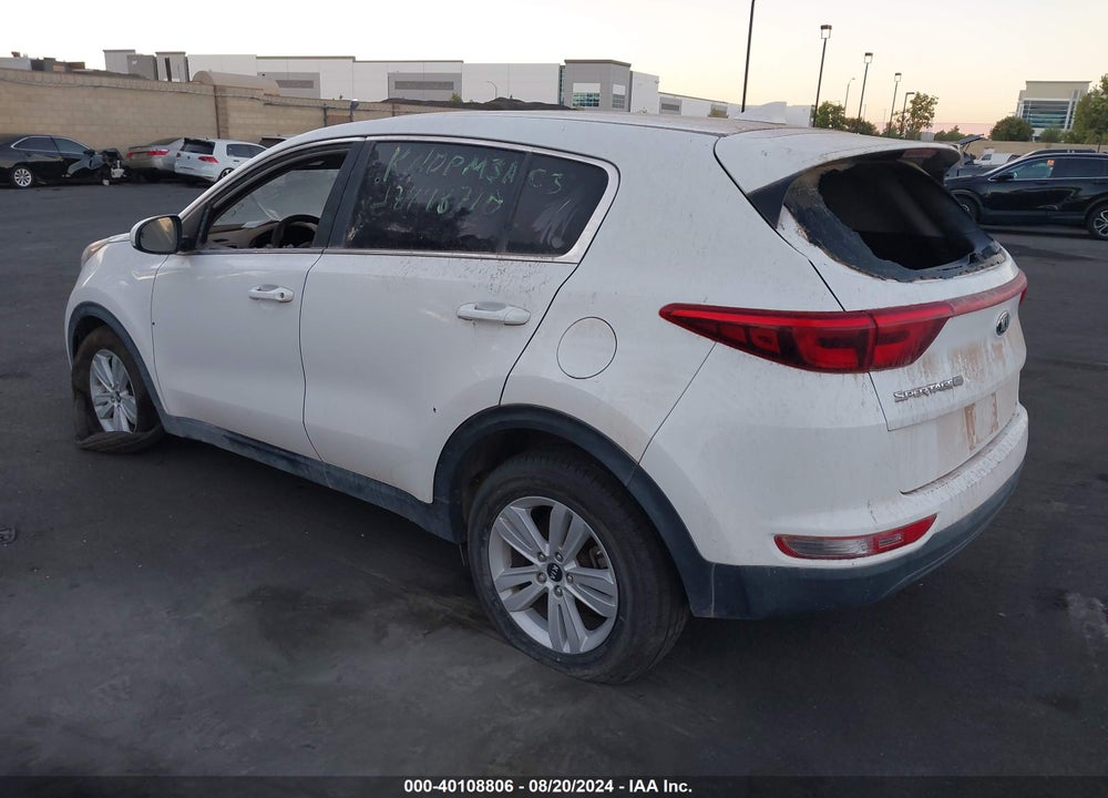 2018 KIA SPORTAGE LX VIN: KNDPM3AC3J7448710