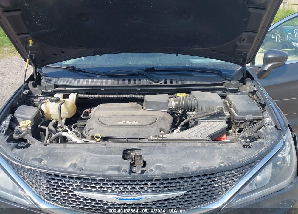 2018 CHRYSLER PACIFICA TOURING PLUS VIN: 2C4RC1FG9JR157218