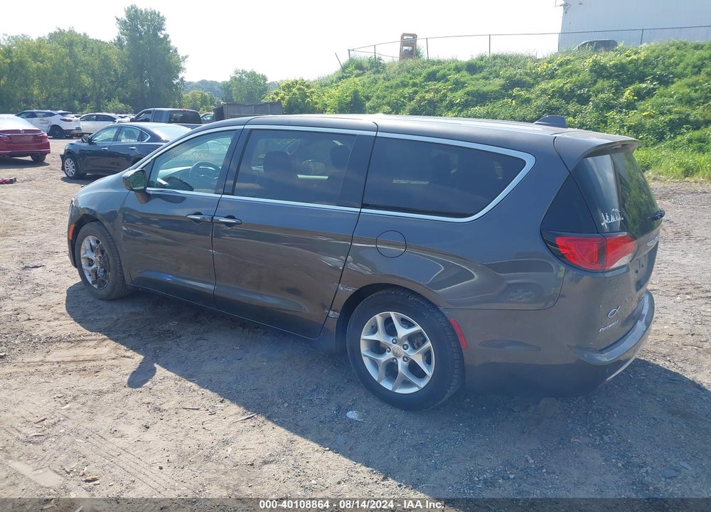 2018 CHRYSLER PACIFICA TOURING PLUS VIN: 2C4RC1FG9JR157218