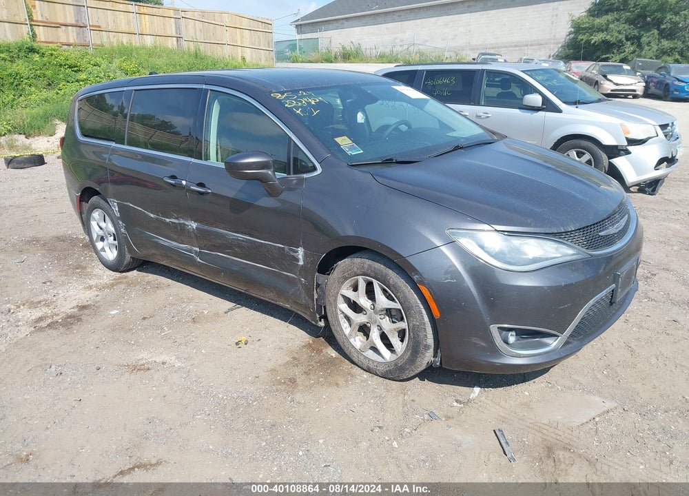 2018 CHRYSLER PACIFICA TOURING PLUS VIN: 2C4RC1FG9JR157218