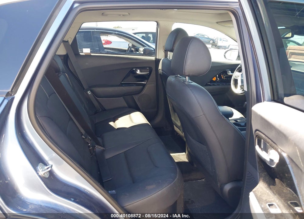 2022 KIA NIRO PLUG-IN HYBRID EX PREMIUM VIN: KNDCC3LD8N5491206